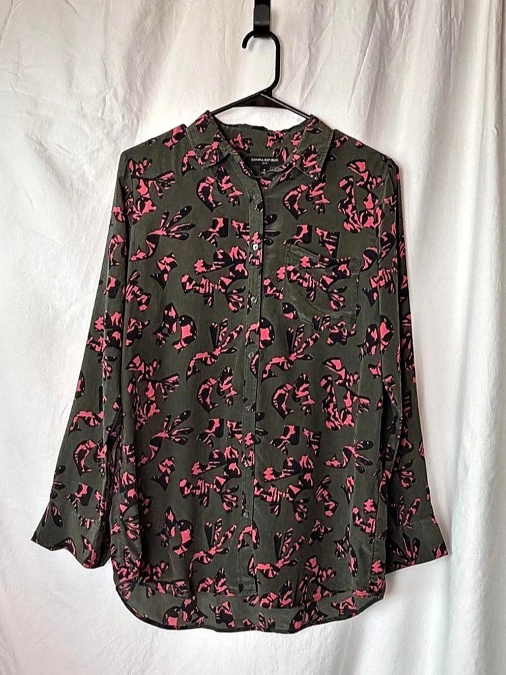 Banana Republic Large Silk Abstract Print Button Up Tunic Blouse Top Green Pink